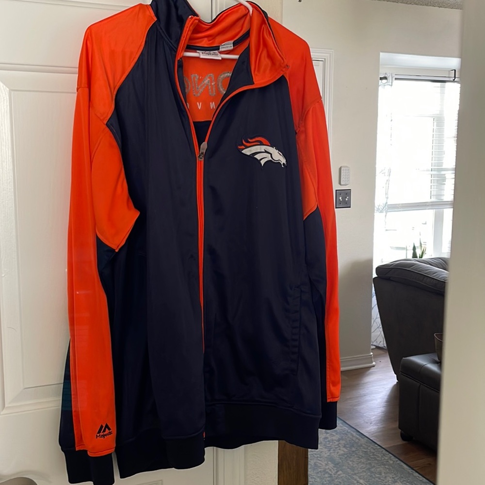 XXL MENS MAJESTIC DENVER BRONCOS LIGHT JACKET